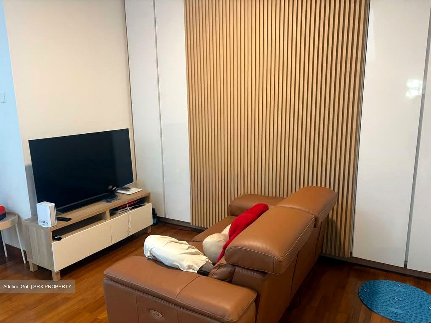 Chuan Loft (D19), Terrace #566418251